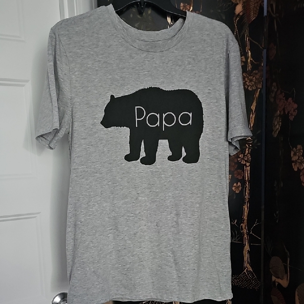 City Streets Gray 'Papa Bear' Short Sleeve Tee